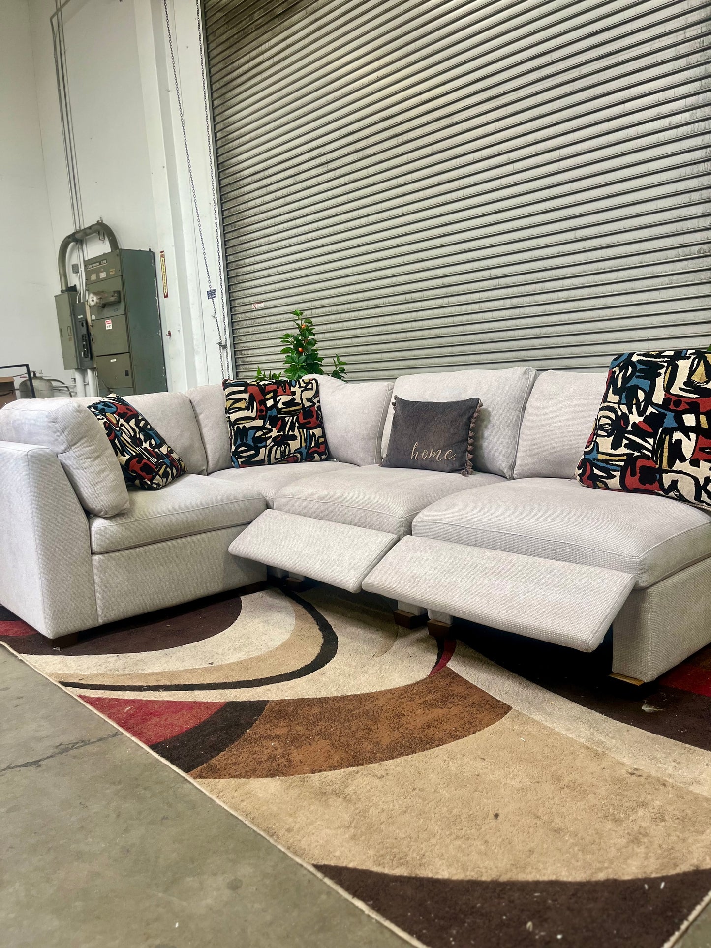 Thomasville Rockford 4-piece Fabric Modular Sectional