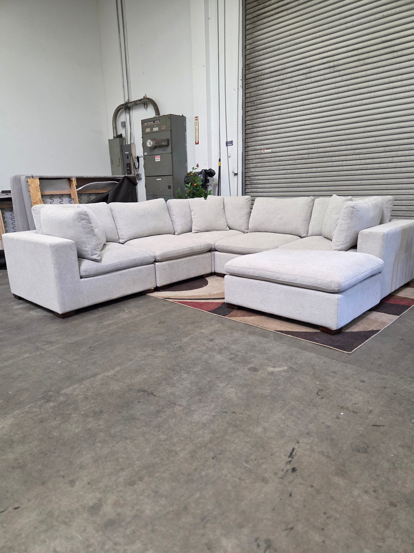 Thomasville Lowell 5-piece Modular Sectional