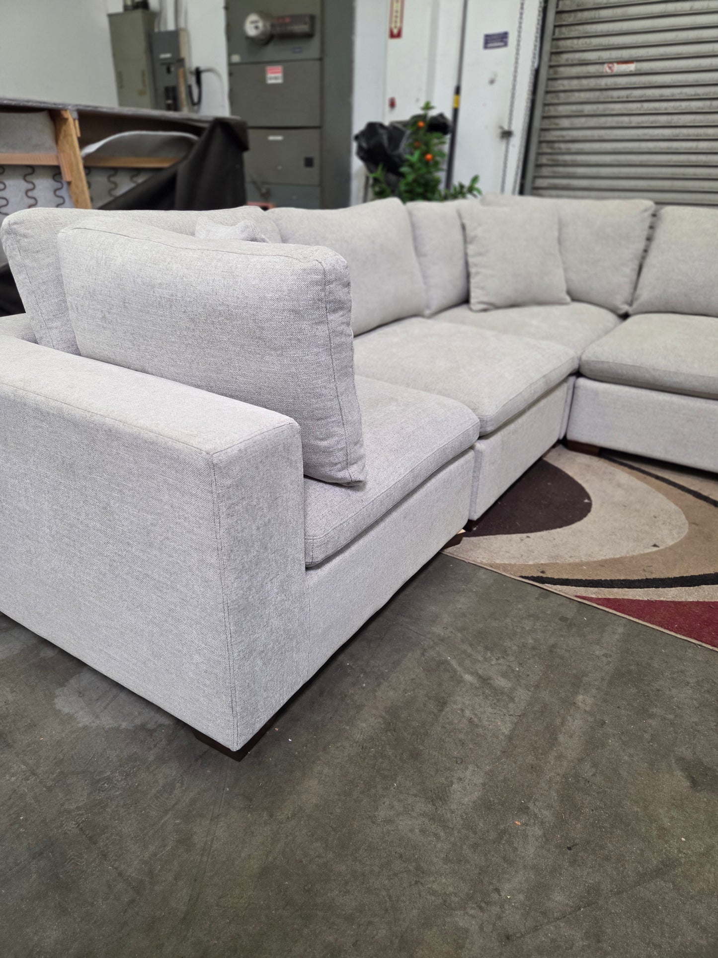 Thomasville Lowell 5-piece Modular Sectional