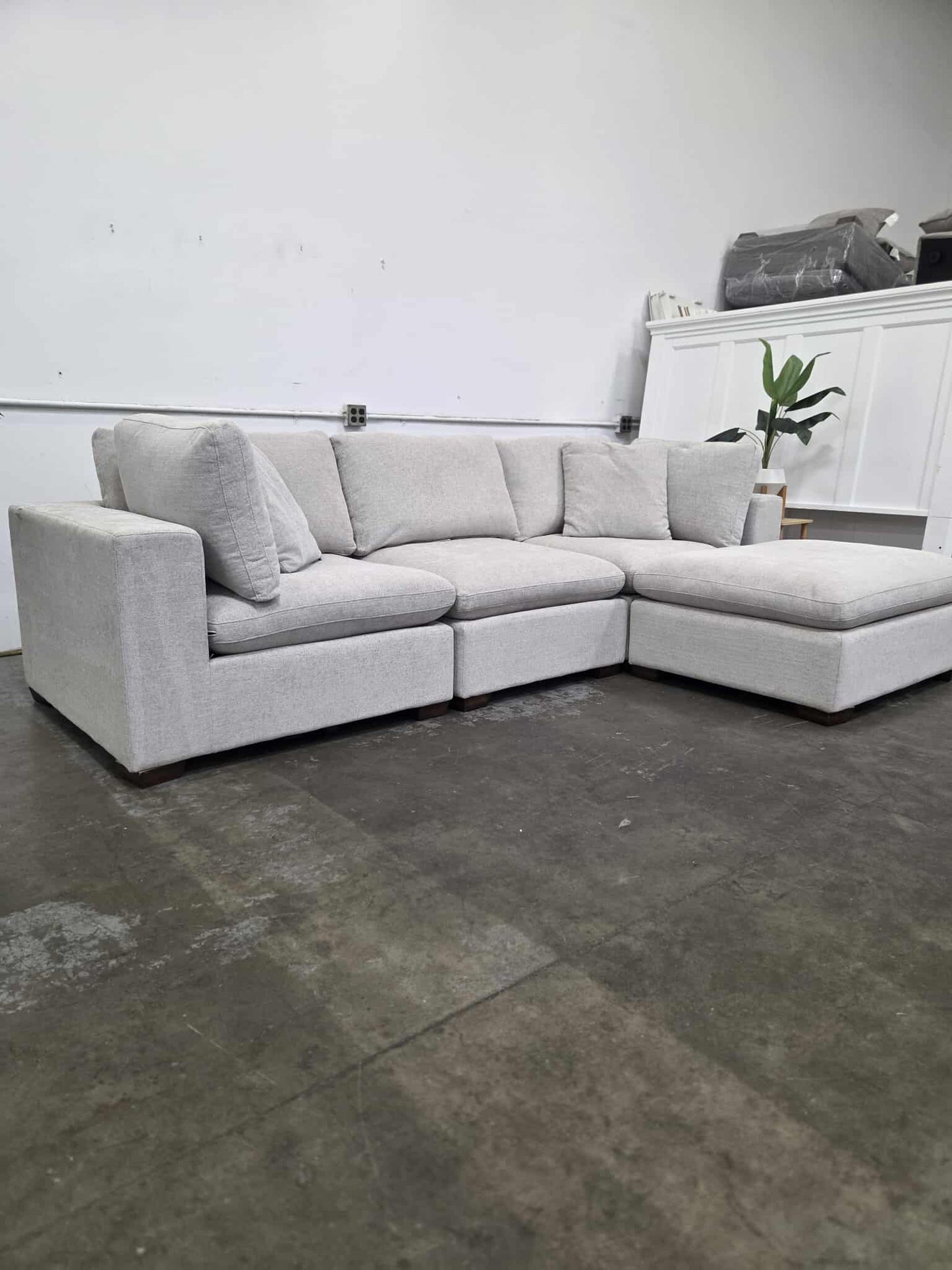 4pc Lowell Sectional