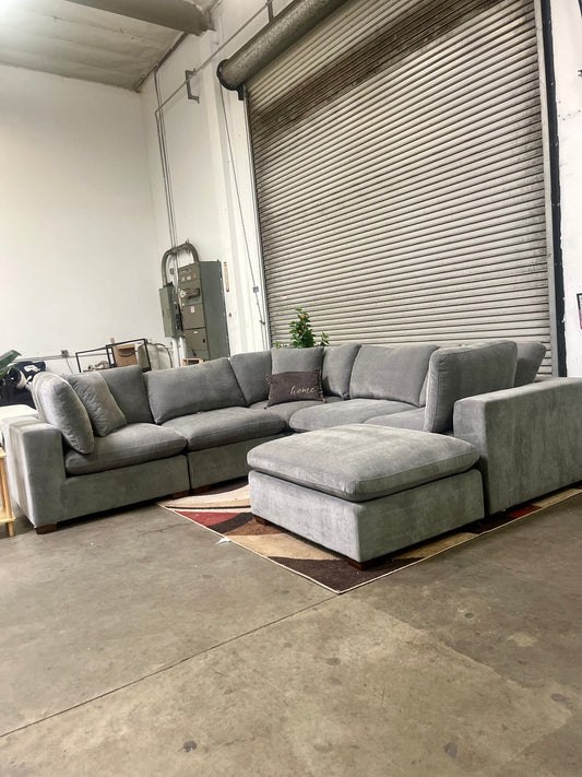 Thomasville 6 Piece Lowell Modular  Sectional