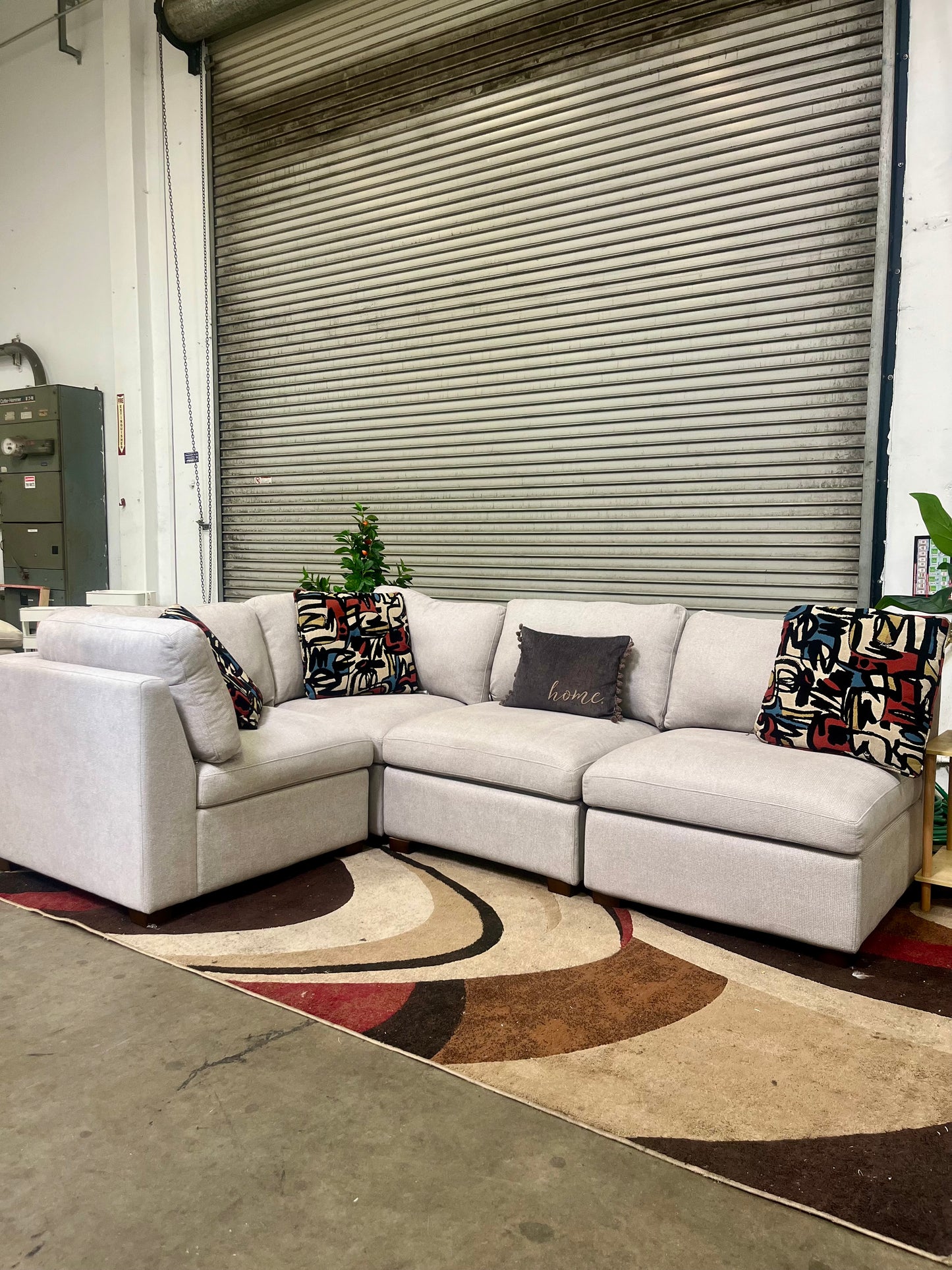 Thomasville Rockford 4-piece Fabric Modular Sectional