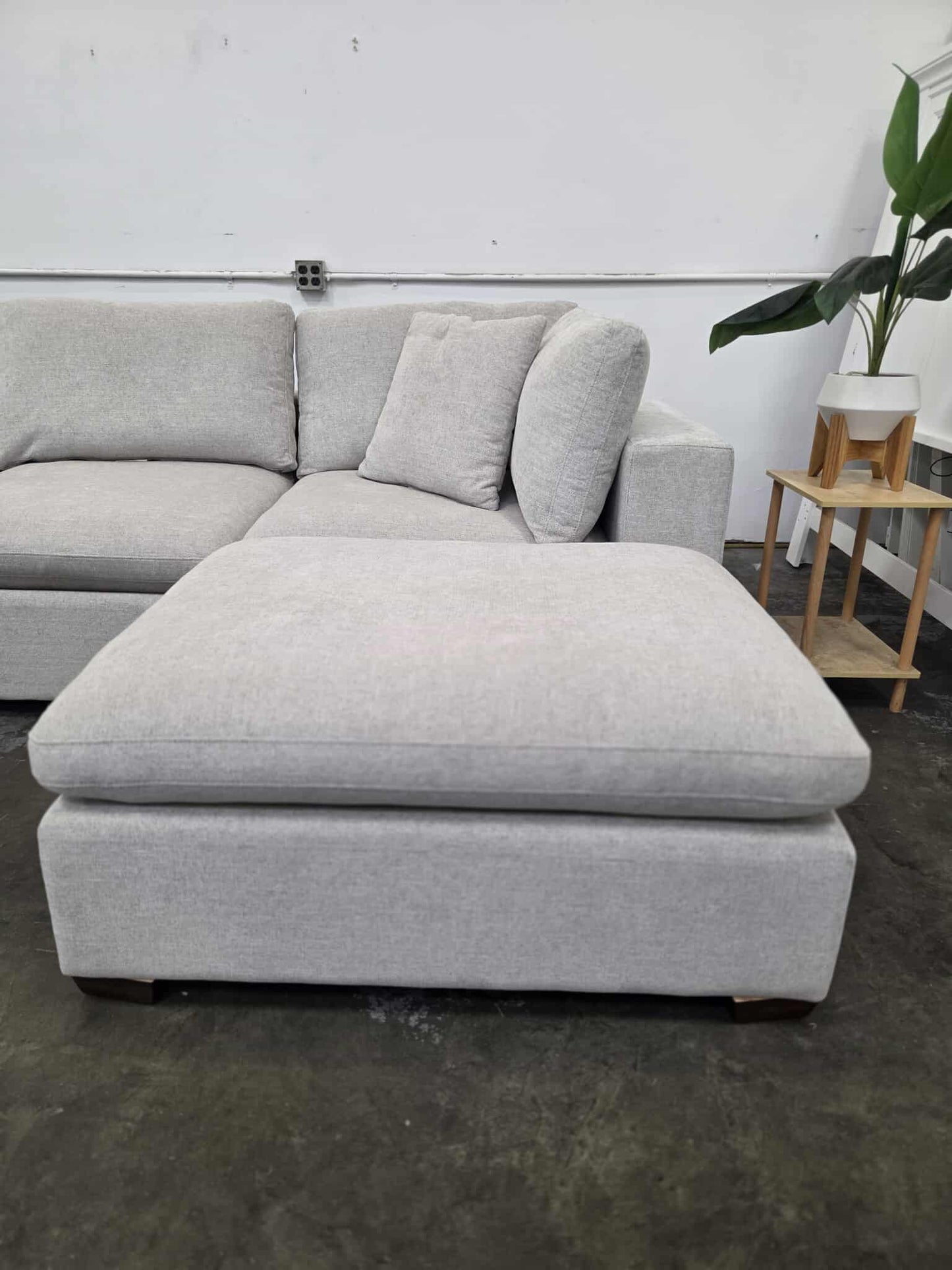 4pc Lowell Sectional