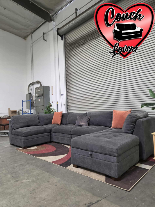 Thomasville Tisdale Sectional Couch